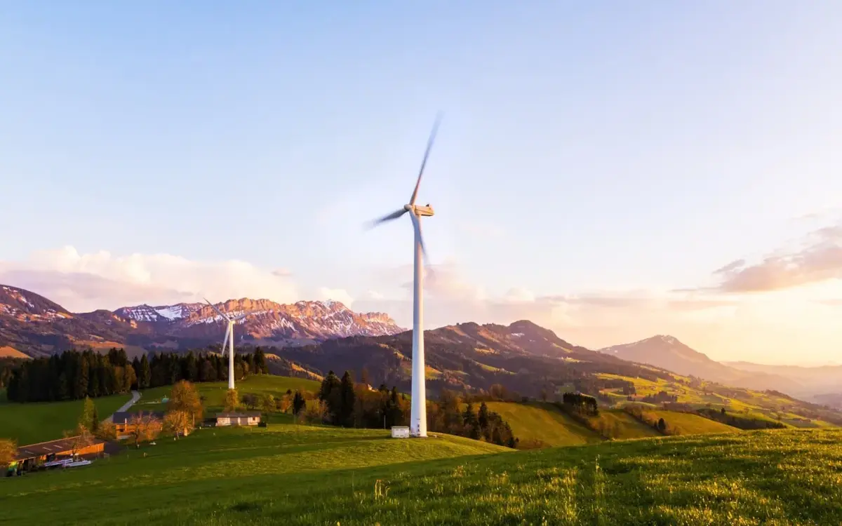Hibrid világítás: különböző energiaforrások kombinálása