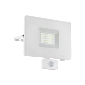 Halogén reflektor FAEDO 3 33159 1x50W 4800LM IP44 a Eglo-tól