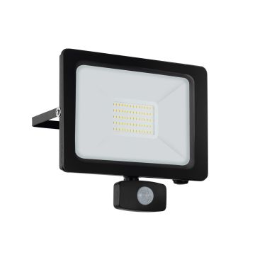 Halogén reflektor FAEDO 3 900257 5000K 1x102W/LED 11100LM IP44 a Eglo-tól