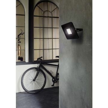 Halogén reflektor FAEDO 3 97458 1x50W 4800LM IP65 a Eglo-tól