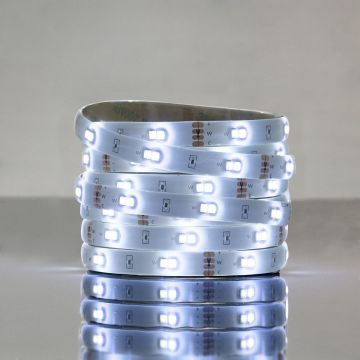 LED szalag LED-STRIPE-A 98295 2700-6500K 1x9W/LED 950LM IP20 a Eglo-tól