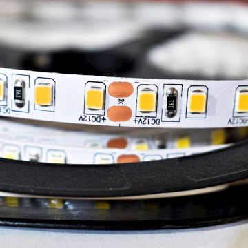 LED szalag LED STRIP ML4755 48W/500cm IP20 a Milagro-tól